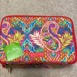 Vera Bradley make up bag New With Tags